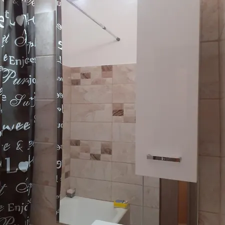 Апартаменти Tampa Studio *